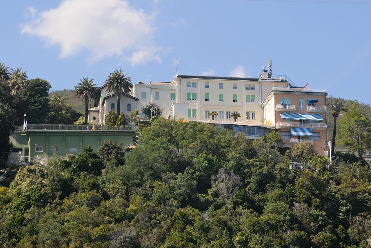 Casa Fatebenefratelli Hotel Varazze Bagian luar foto